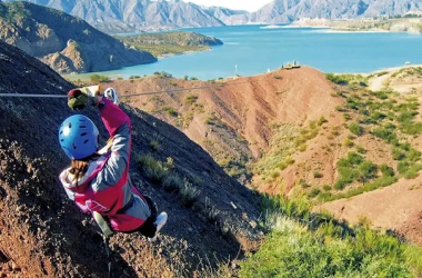 Adrenalina en el Circuito de Tirolesa en San Rafael